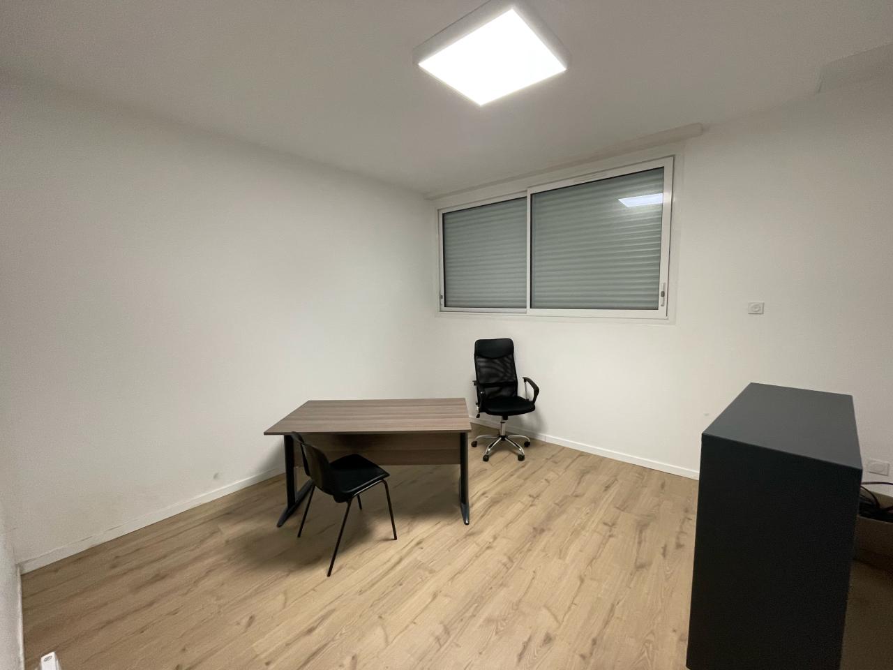 Bureau Tours 151m² Vente bureau Tours Indre-et-Loire OVBUR2427660 1